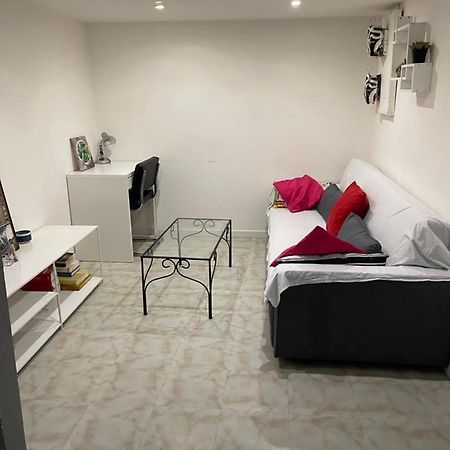 Apartamento Petit Duplex Gare Saint-Roch Montpellier Exterior foto